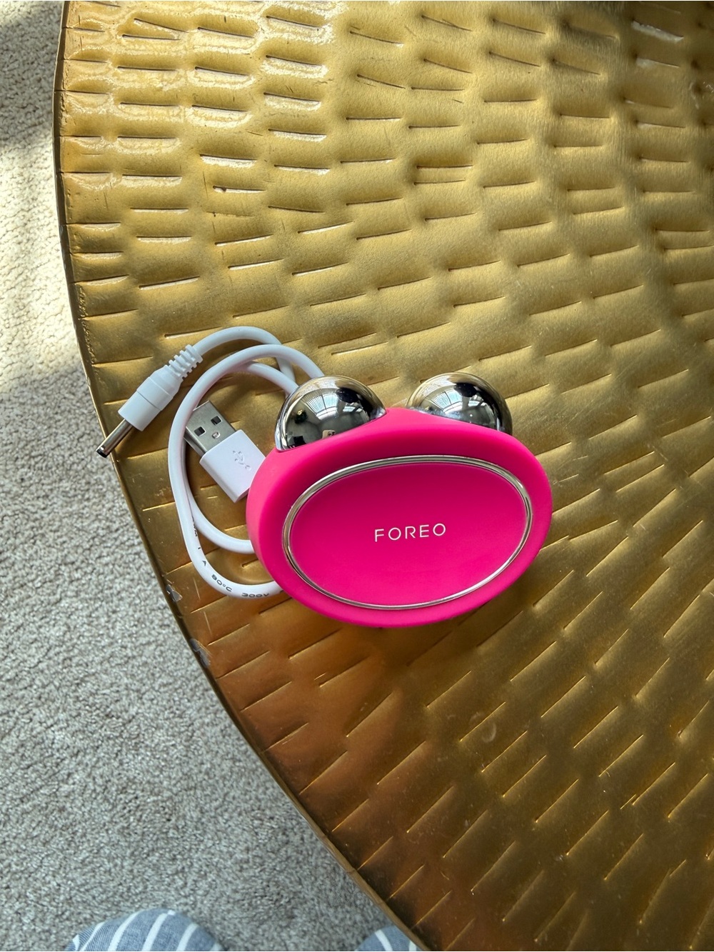 FOREO BEAR Original Microcurrent Facial Toning Device Fuchsia